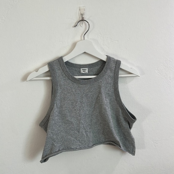 Sunday Best Grey Cropped Tank - Picture 2 of 3